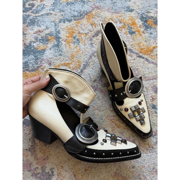 Coach Cut Out Western Creeper Bootie - Picture 6 of 11